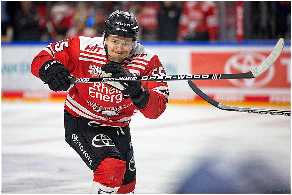 PENNY DEL; Koelner Haie- Straubing Tigers; Koeln, 28.12.2022